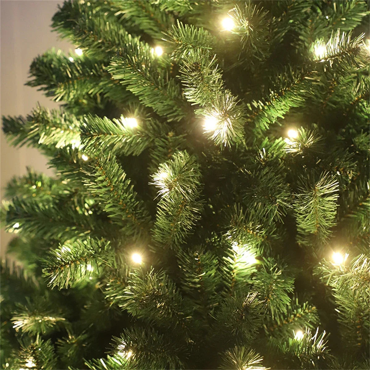 Christmas Tree Ornament Durable Mini Christmas Tree Decoration Prop for Christmas Parties Family Gatherings Daily Desktop Decor