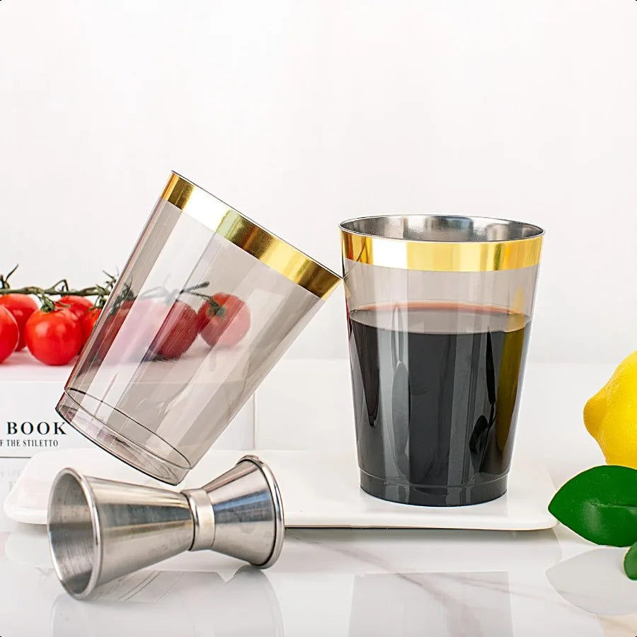 100pcs Gold and Black Plastic Cups 10oz Gold Rimmed Heavy Duty Elegant Black Cups Wedding Tumblers For Party and Birthday