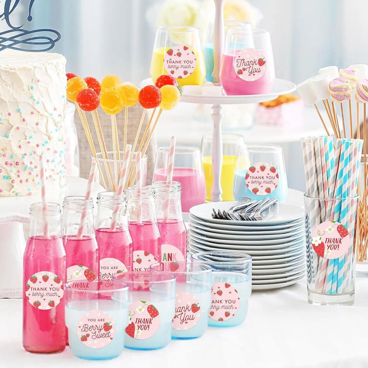 500pcs Strawberry Thank You Stickers，DIYAdhesive Labels Envelope Gift Sealing Stickers Birthday Party Cupcake Decoration Sticker