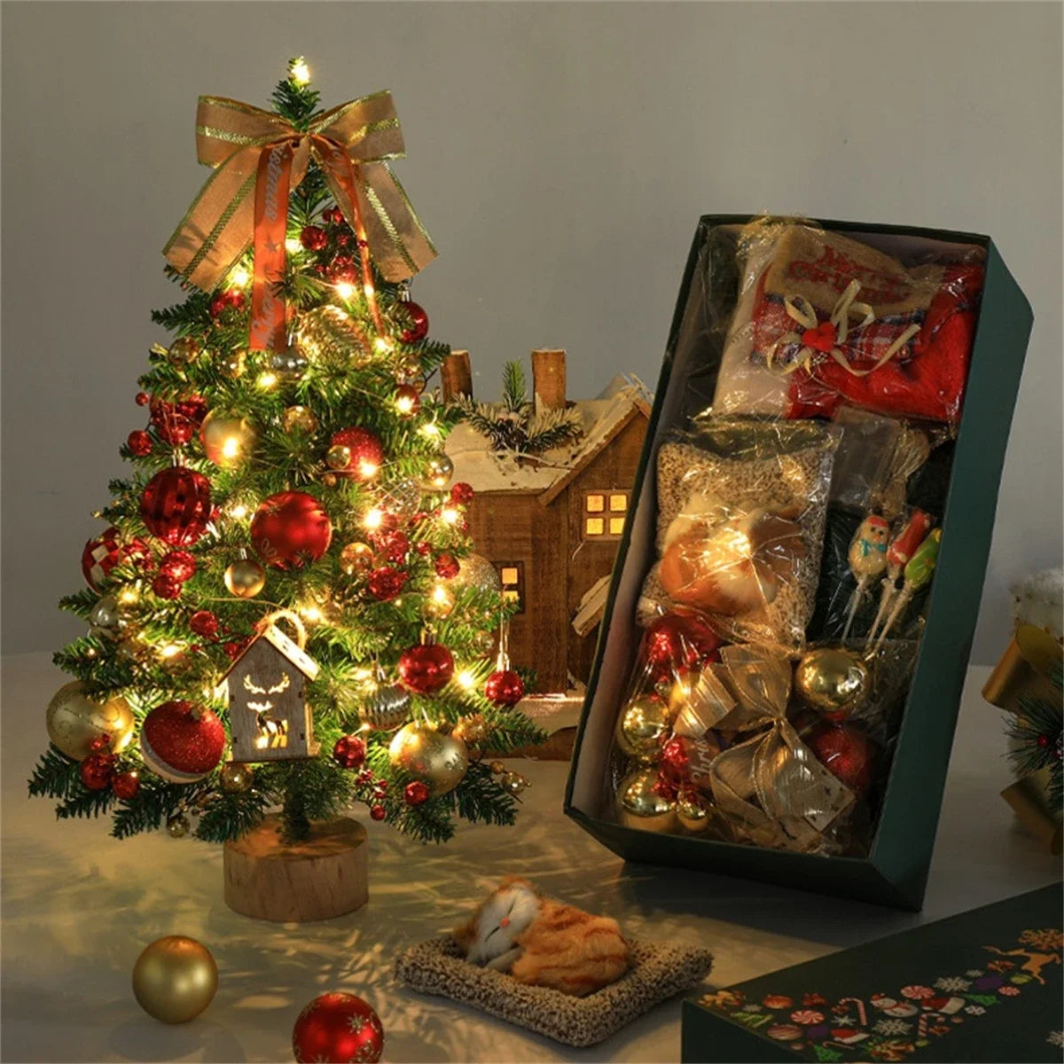 Christmas Tree Ornament Durable Mini Christmas Tree Decoration Prop for Christmas Parties Family Gatherings Daily Desktop Decor