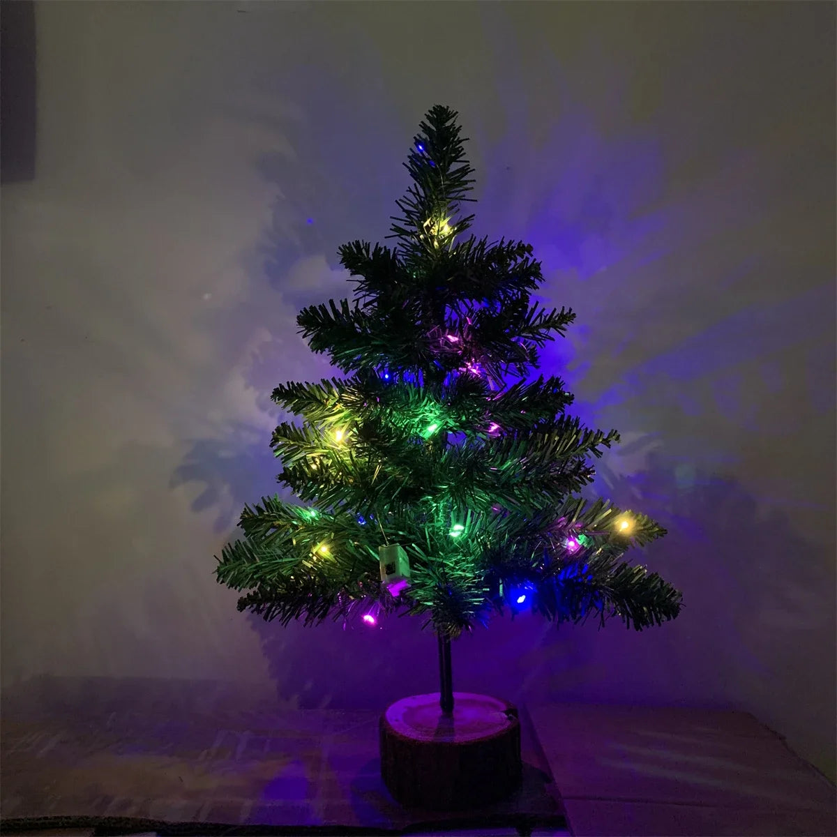 Christmas Tree Ornament Durable Mini Christmas Tree Decoration Prop for Christmas Parties Family Gatherings Daily Desktop Decor