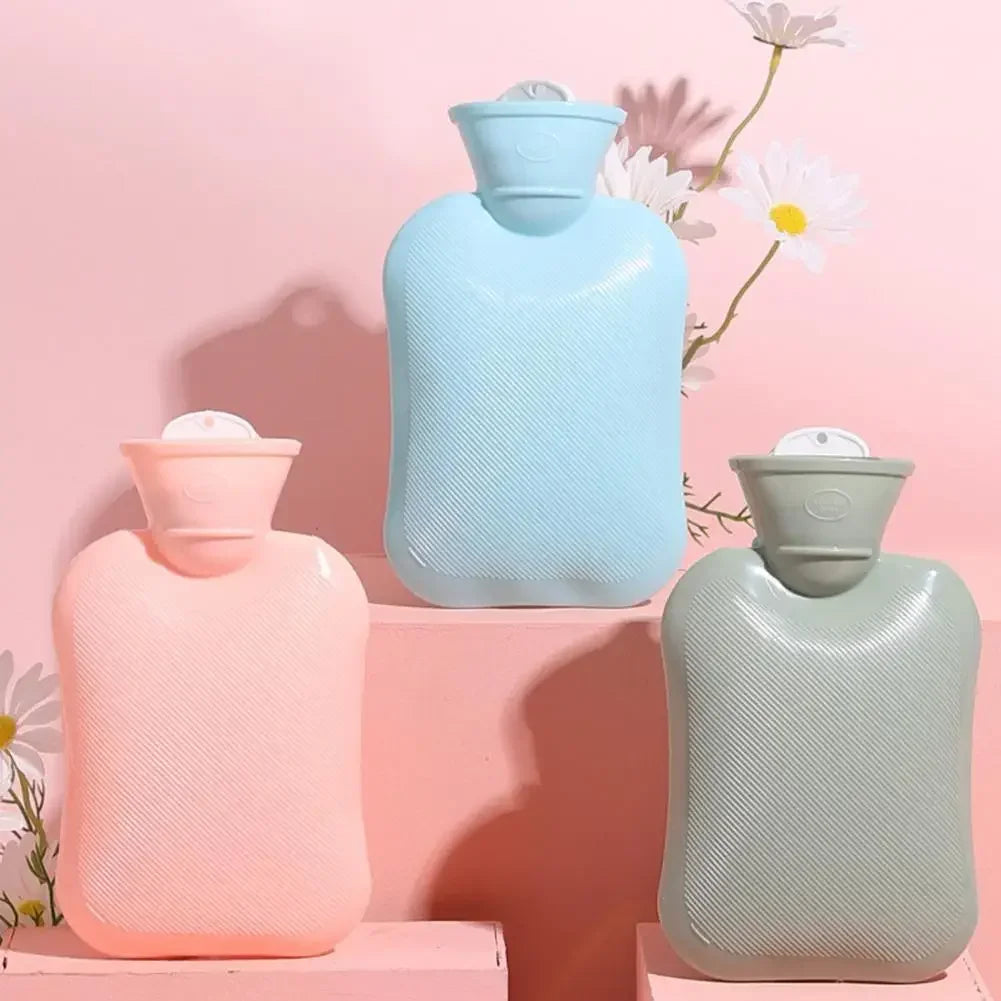 2000ML Hot Water Bottle Thick Rubber Bag Winter Warmer Random color