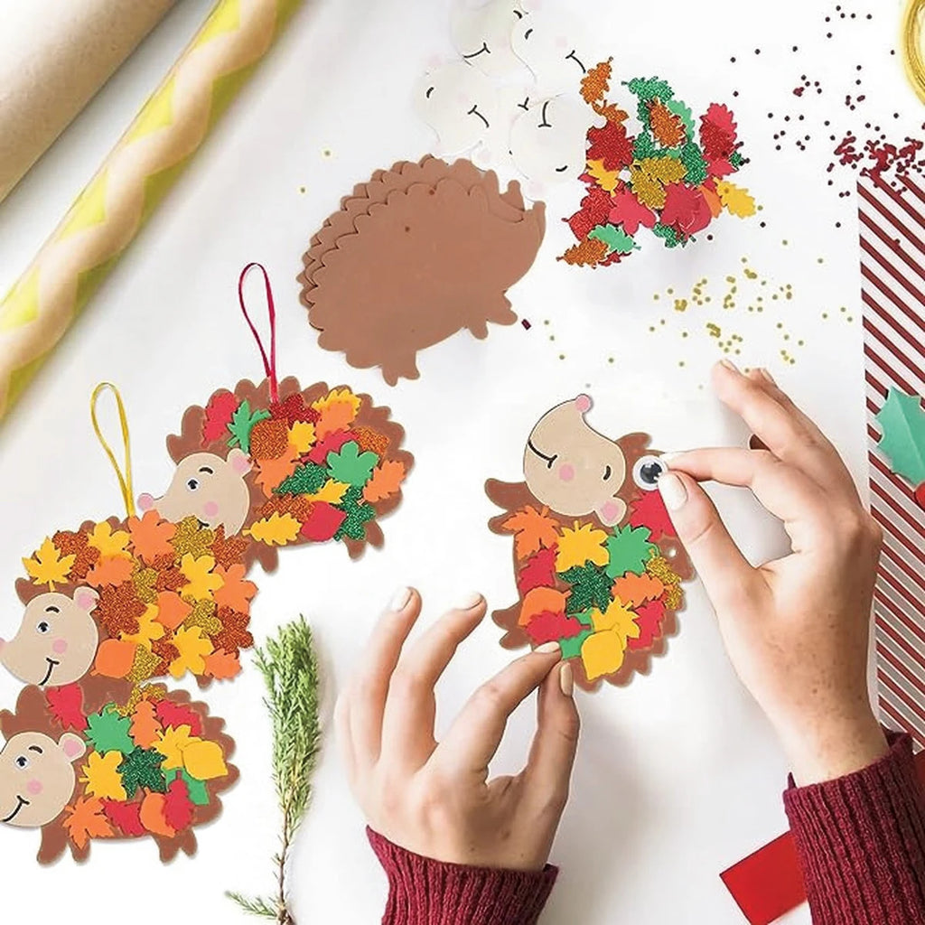 Felt Maple Leaf Hedgehog DIY Pendant Birthday Party Decorations Kids Favors Gift Cartoon Hedgehog Craft Set Baby Shower Supplies