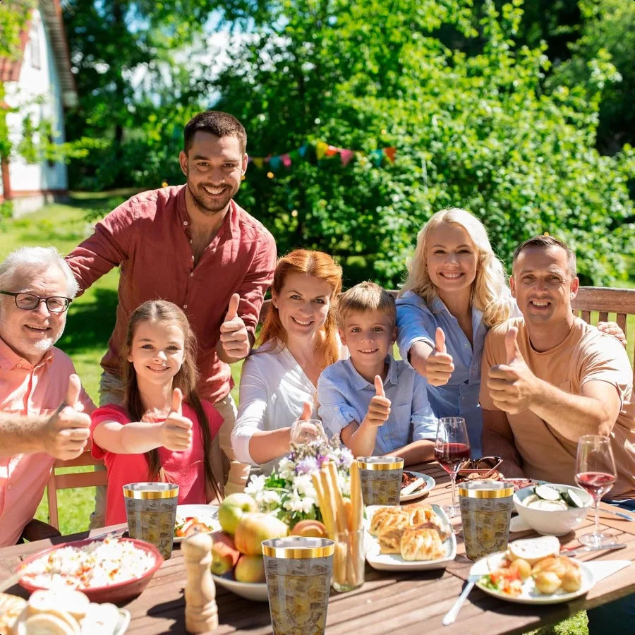 100pcs Gold and Black Plastic Cups 10oz Gold Rimmed Heavy Duty Elegant Black Cups Wedding Tumblers For Party and Birthday