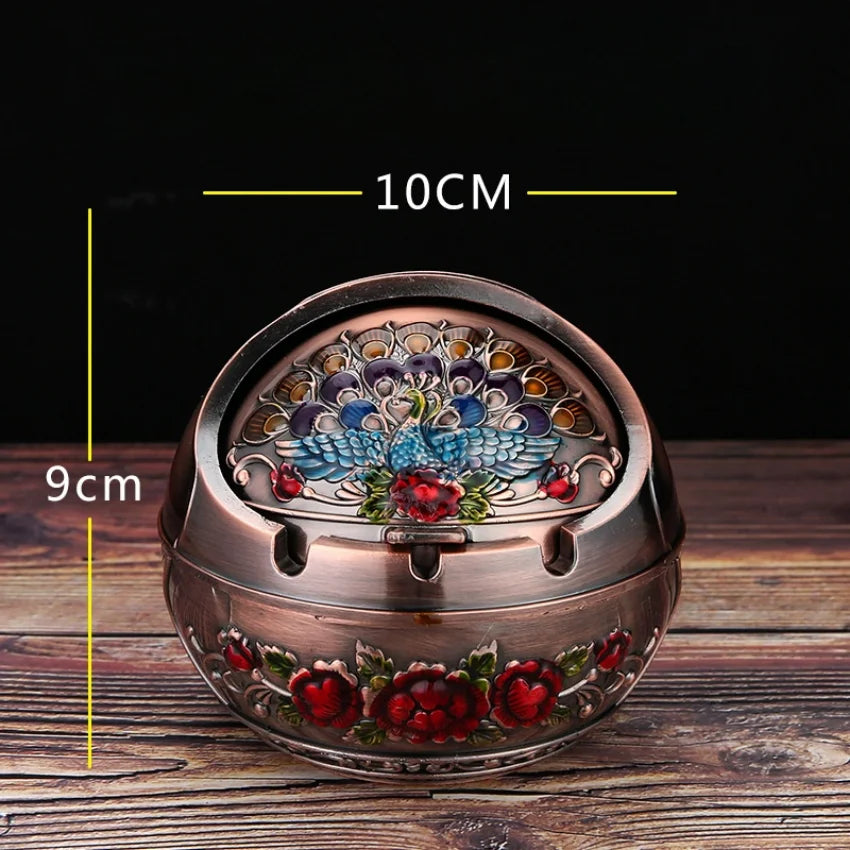 1pc Metal Ashtray, Smoking Windproof Vintage Lid Ornament, Vintage Cigarette Metal Decoration,Portable Home Decor Ashtrays