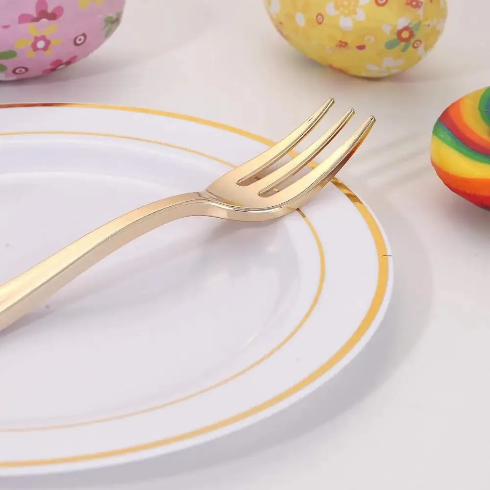 25 People Party The Number Of Suitable Golden Plastic Party Disposable  Tableware For Birthday Party Decor Cake Plastic Plates