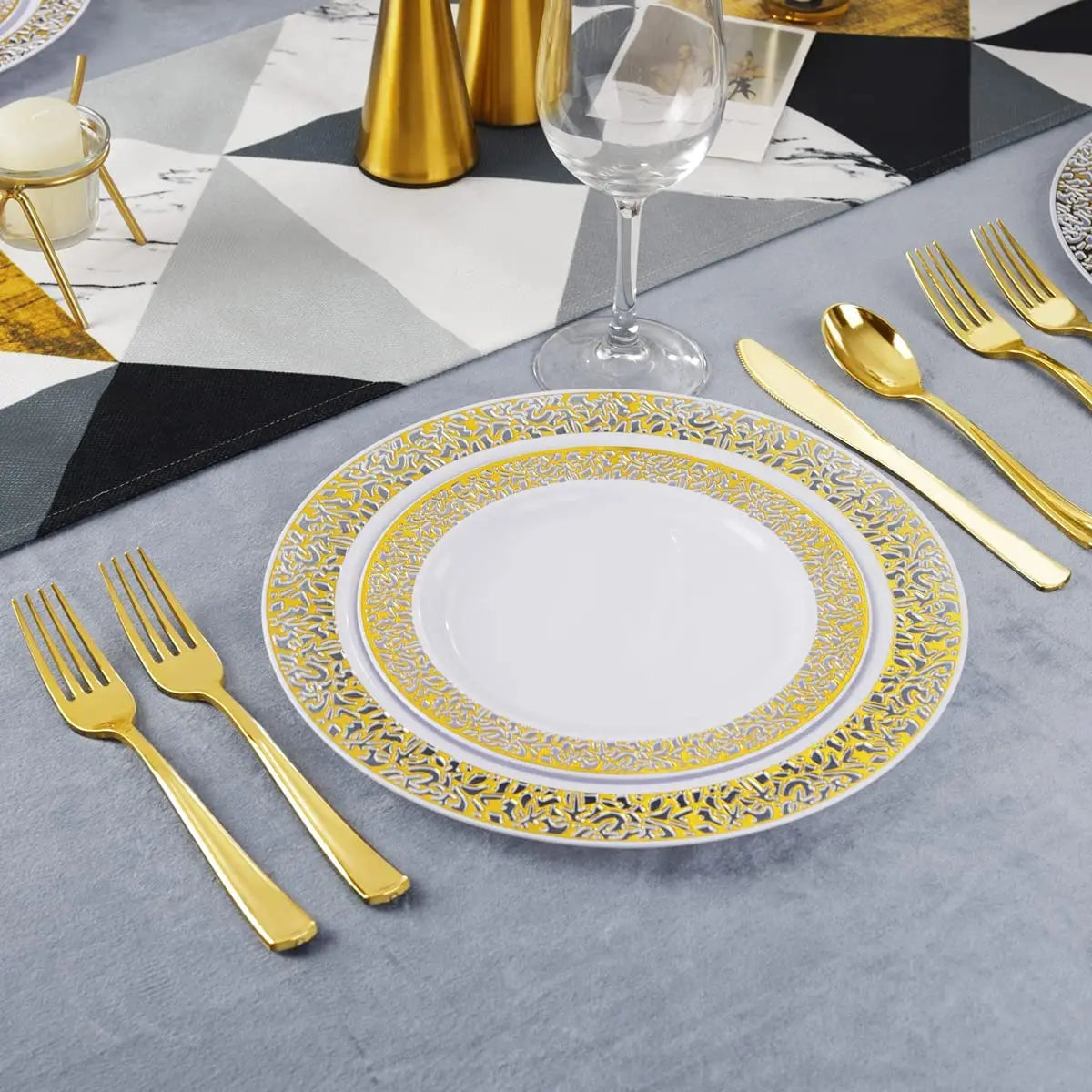 40/20pcs Gold Plastic Plates,Party Dinner Plates and Salad/Dessert Plates Combo,Heavy Duty Plastic Plates for Parties Wedding