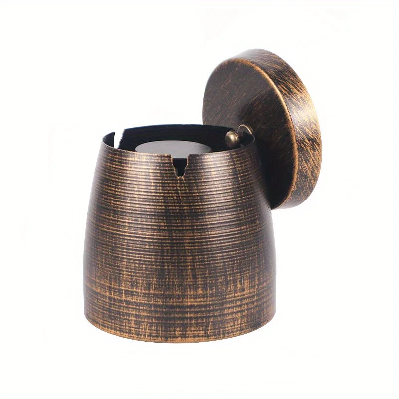 Windproof Metal Ashtray with Lid - Odorless, Smokeless Design for Indoor & Outdoor Use, Perfect Gift Idea
