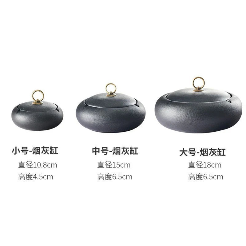 Creative Black Matte Ceramic Ashtray with Lid Indoor Wind & Ash Resistant Car Ashtray Portable Ceramic Ashtray Home Decoration